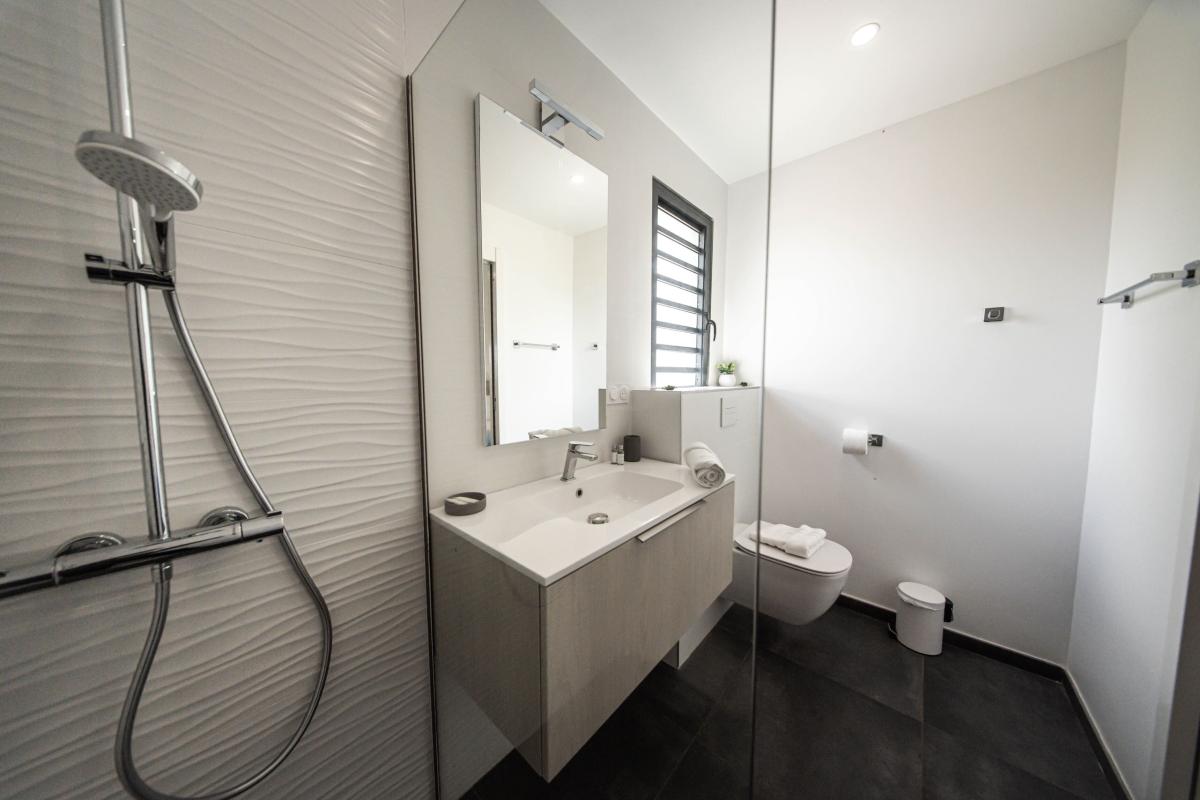 Location villa 4 chambres 8 personnes - sdd chambre 2 lits